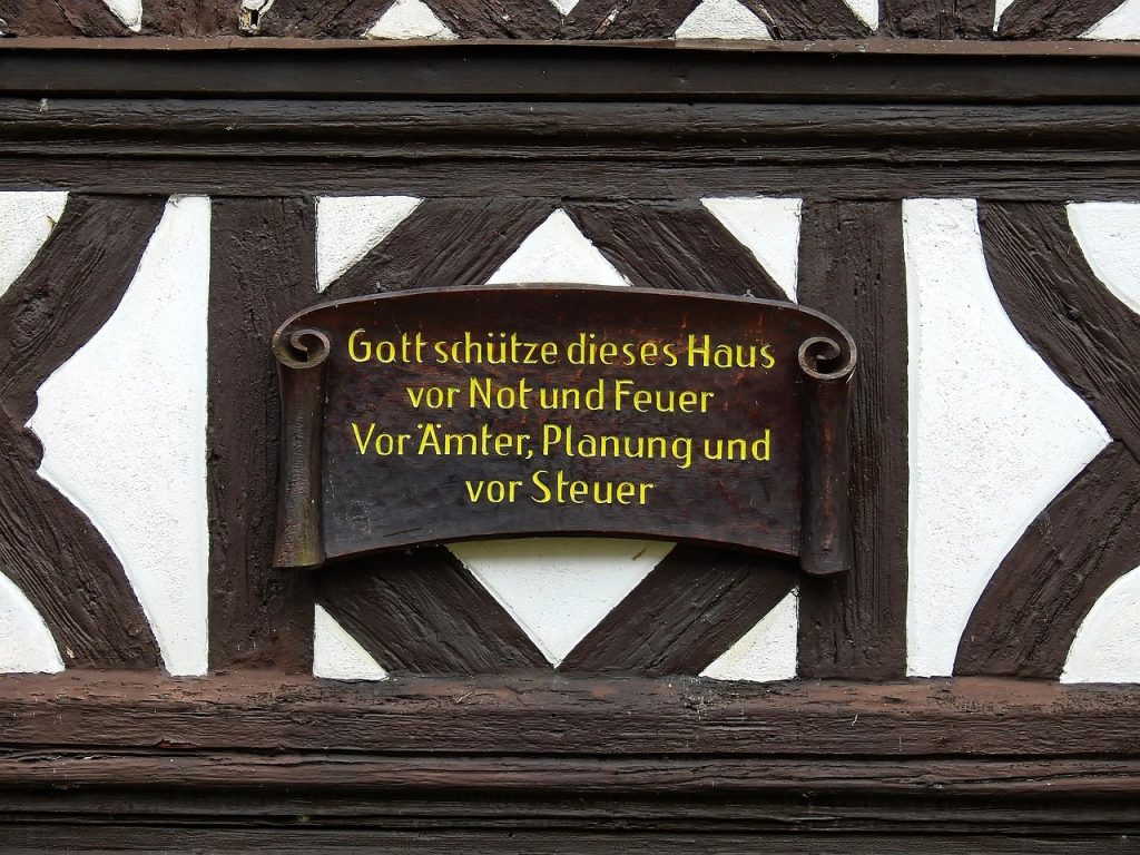 %title | % gc61a02dd6c1b8c9c6a74487ae2493a93085a21bfb9b5e196e9fe10f941f681b7216dcf855b697e5e3210cde7fedcd0581a63e5fc8da84ce046aef9773826cf83 1280 maison, façade, charpente, imeuble, mur, en disant, amusement, drôle, prière, croyez